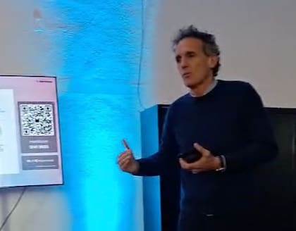 Durante el encuentro, Katopodis planteó que el esquema actual necesita una modificación y propuso avanzar hacia consorcios de productores para administrar los caminos rurales