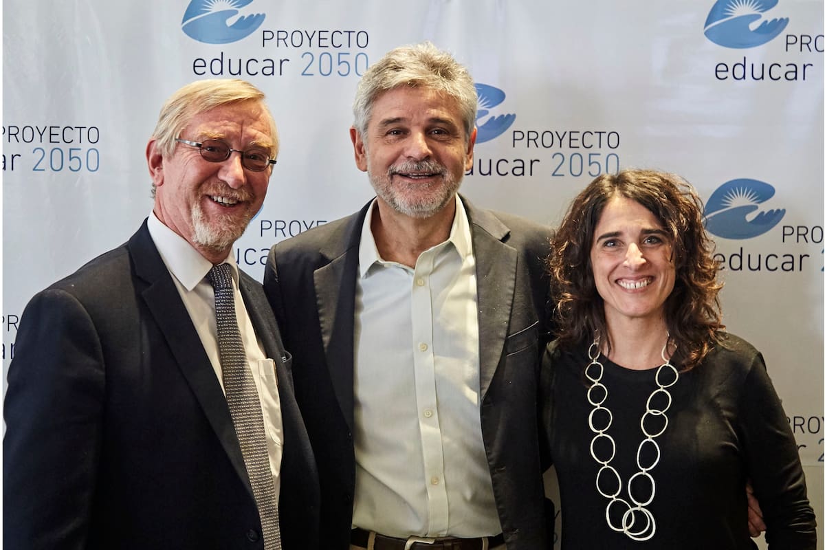Durante el Foro de Calidad y Equidad Educativa del proyecto Educar 2050, referentes de distintos sectores hablaron del futuro de la educación en la Argentina. En la foto, Manuel Álvarez Trongé, Daniel Filmus y Florencia Ruiz Morosoni.