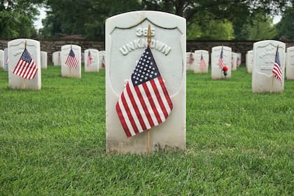 Durante el Memorial Day se recuerda a todos los que perdieron la vida en servicio a Estados Unidos
