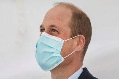 Durante el pasado abril, el duque de Cambridge tuvo covid19 pero decidió no difundir la información debido a los casos conocidos y simultáneos de su padre y del primer ministro