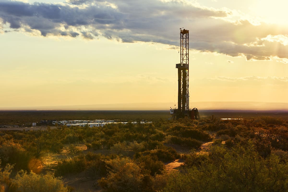 Durante el primer semestre, el sector dominante fue el de energía y recursos, que concentró el 26% del volumen de operaciones.