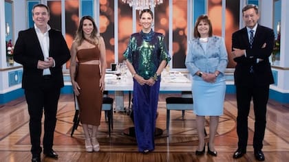 Durante el programa que conduce Juana Viale, la presidenta del PRO, Patricia Bullrich, y la panelista y precandidata a diputada por Unite, Cinthia Fernández, discutieron sobre diferentes temas de actualidad
