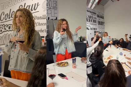 Durante la cena con sus colaboradores, la cantante expresó su agradecimiento y reflexionó sobre las emociones que experimenta en este momento clave de su vida y carrera (Instagram)