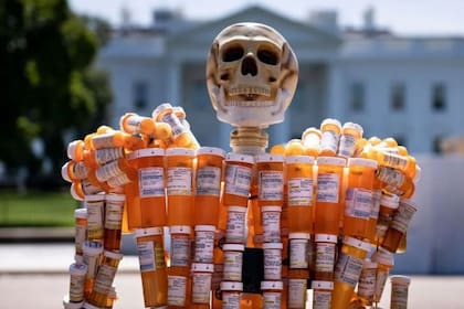 Durante la década de 1990, el término "personalidad adictiva" fue utilizado por algunas empresas farmacéuticas