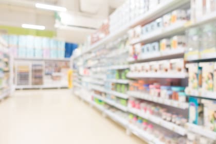 Durante la escasez de pruebas rápidas de COVID-19, miles de personas comenzaron a robarlas de las tiendas Walgreen
