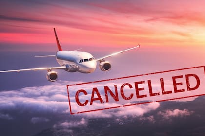 Durante la jornada del lunes se registraron 850 cancelaciones y más de 9000 demoras en aeropuertos clave como Chicago y Detroit
