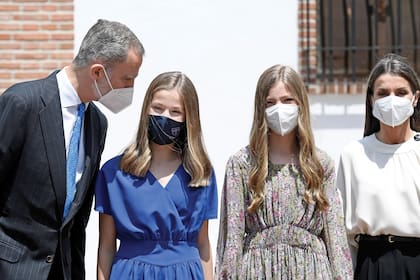 Durante la jornada, el rey Felipe VI se mostró muy cariñoso con la protagonista del día