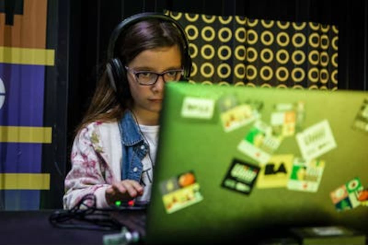 Durante la pandemia, aumentó el uso de pantallas y las consultas por síntomas oculares en los chicos