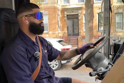 Durante las fiestas de fin de año, estos trabajadores reciben propinas extra que elevan sus ingresos