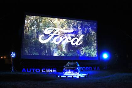 Durante los fines de semana de febrero, Ford invita a todos los fanáticos del cine a disfrutar de sus historias favoritas desde la comodidad del Ka Freestyle