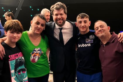 Durante los juegos, Ian tuvo el apoyo incondicional de su familia