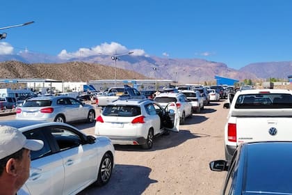 Durante los primeros cinco días el tránsito estará reservado de manera exclusiva para el transporte de cargas