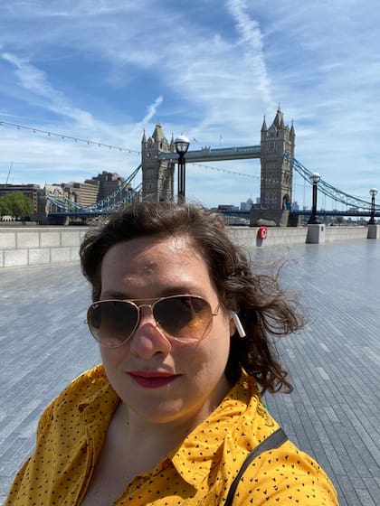 Durante más de seis años fue guía turística en Londres