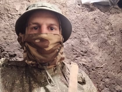 Durante su paso por las fuerzas rusas, Ibrahim resultó herido el 6 de julio y permaneció alrededor de tres semanas hospitalizado antes de ser destinado nuevamente a una unidad militar