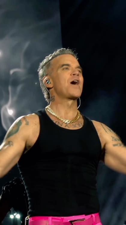 Durante su show en Bélgica, Robbie Williams alentó a Lionel Messi (Foto: Instagram @jeffpaullemire)