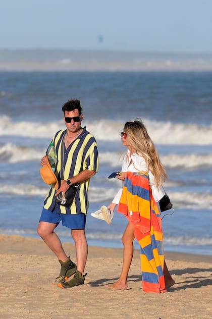 Durante su vacaciones, Chano eligió playas solitarias: se lo vio tanto en José Ignacio como en Punta del Diablo, un pueblo costero a 45 kilómetros de la frontera con Brasil.