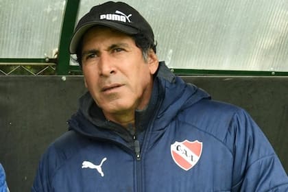 Durante un año Marcelo "Negro" Gómez fue el entrenador de la reserva de Indpendiente; su campaña fue buena y el equipo terminó subcampeón.