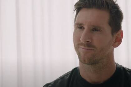 Durante una entrevista Lionel Messi anunció que se queda en Barcelona y habló sobre cómo impactó el coronavirus en su vida y el desarrollo de la liga de fútbol de España