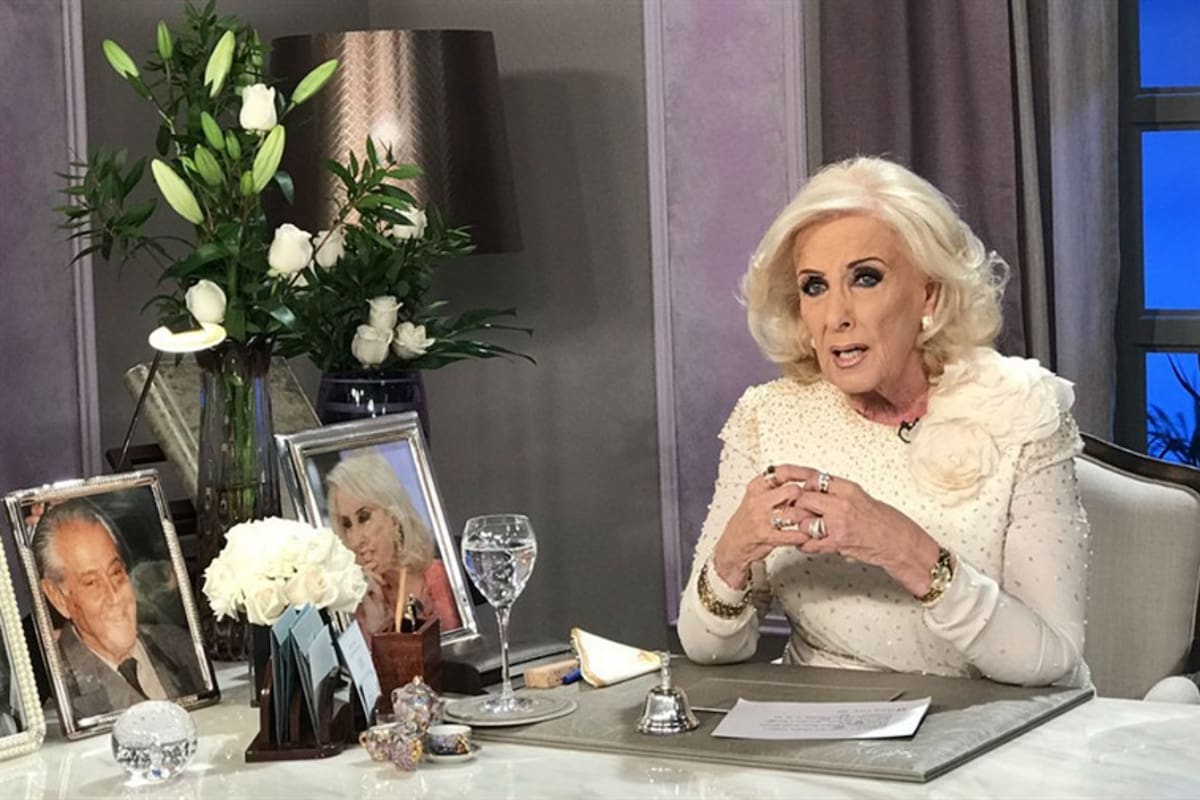 Duras críticas de varios líderes de opinión a lo ocurrido en el último programa de Mirtha Legrand
