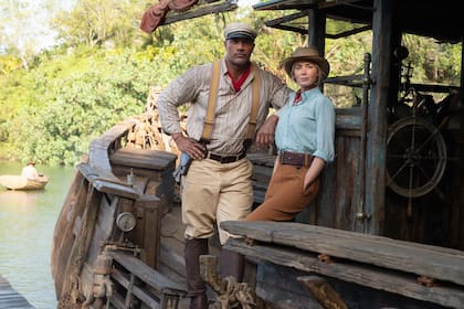 Dwayne Johnson y Emily Blunt protagonizan Jungle Cruise, que se estrena este jueves en los cines y el viernes en Disney +