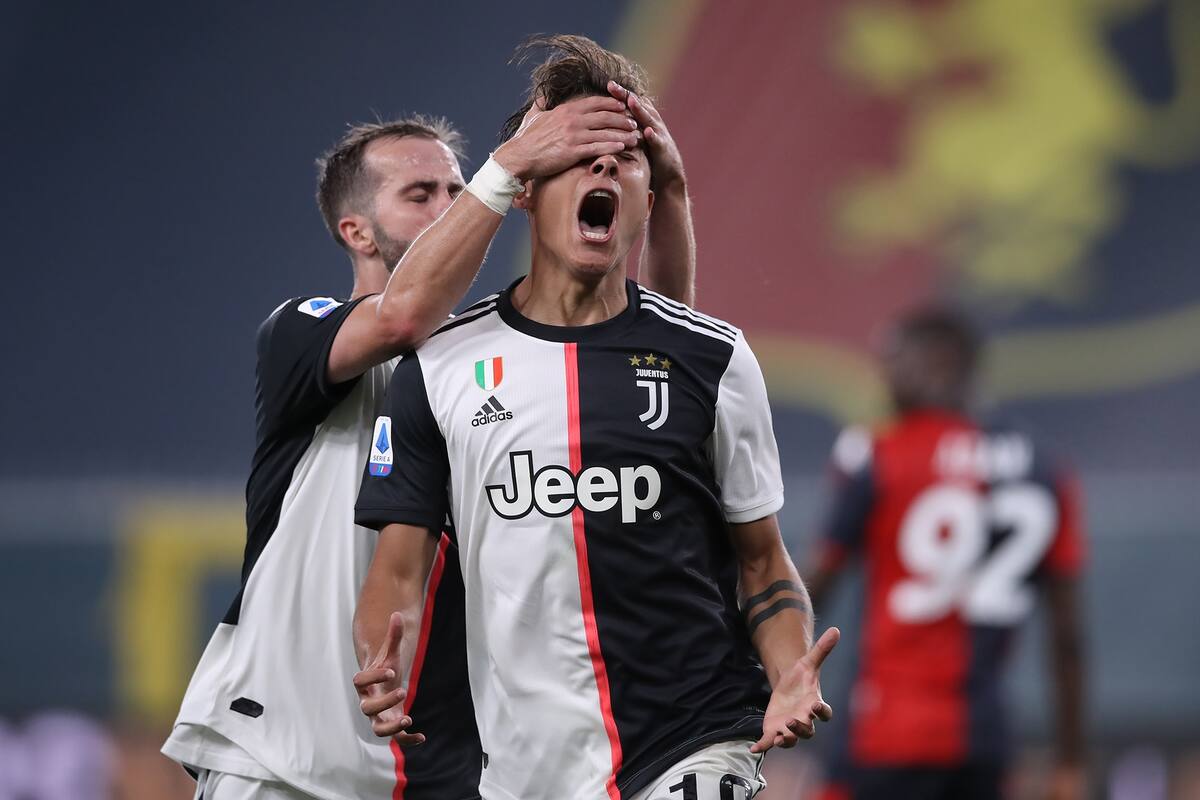 Dybala celebra su cuarto tanto en los cuatro partidos posteriores a la reanudación por la liga italiana; es el número 11 de La Joya en las 30 fechas de la Serie A.