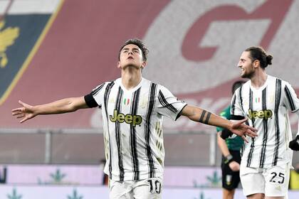 Dybala festeja su tanto. El primero en la actual Serie A
