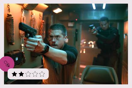 Dylan Sprouse en Puente en llamas