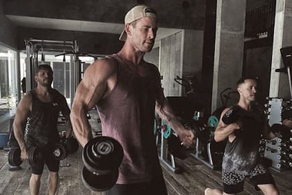 Chris Hemsworth lleva el fitness como estilo de vida y tiene su propia aplicación de ejercicios
