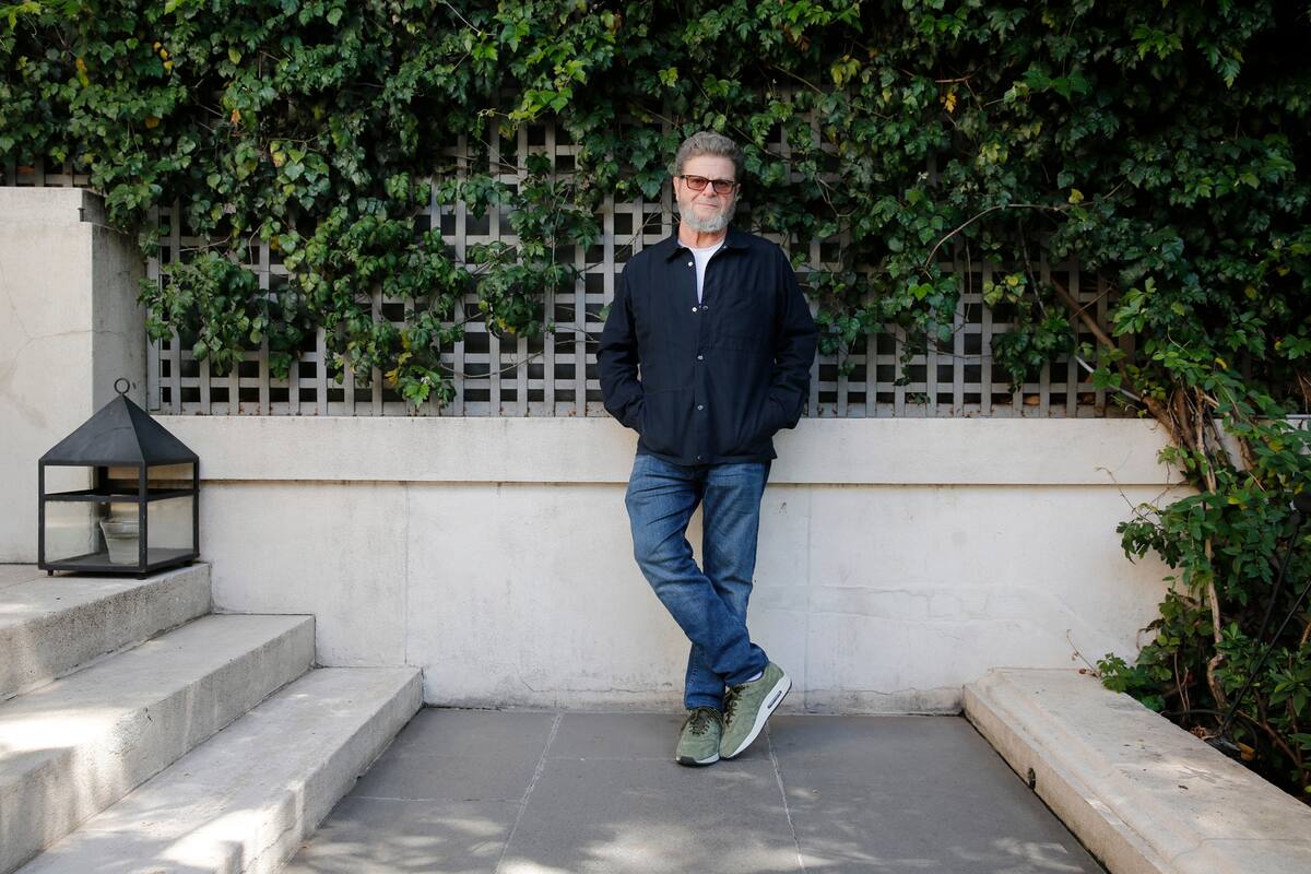 E su CD Raconto, Santaolalla demuestra que sus canciones sobrellevan bien el paso del tiempo