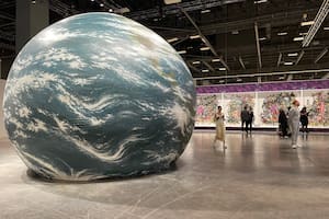 Earth Play, de Seung-taek Lee, en la sección Meridians de Art Basel Miami Beach