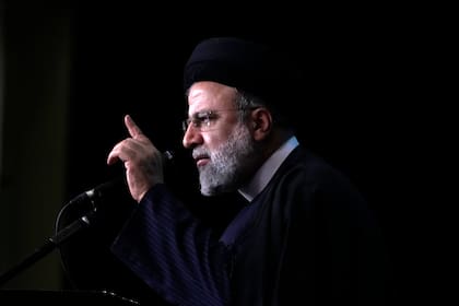Ebrahim Raisi, el predecesor de Pezeshkian, que falleció en un accidente de helicóptero en mayo último