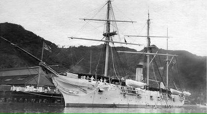 EC Merriman supervisó las fuerzas que bombardearon Angoon en 1882 en el USS Adams