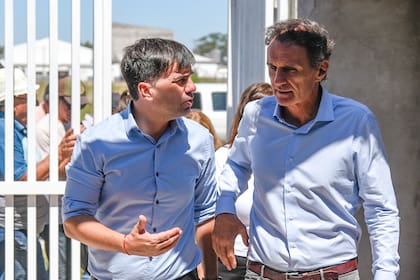 Echarren, durante una recorrida con el ministro bonaerense Gabriel Katopodis
