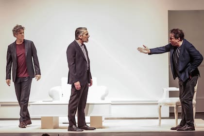 Echarri, Amigorena y Mirás, en ART