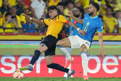 Ecuador busca su clasificación al Mundial en un "partido muy peligroso" ante Perú