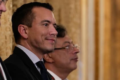 Ecuador y Colombia dialogan en Panamá en medio de tensiones comerciales