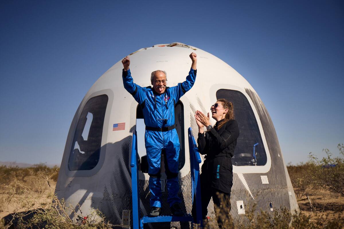 Ed Dwight se convirtió en la persona más longeva en viajar al espacio