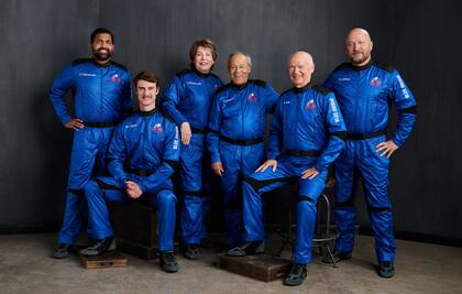 Ed Dwight voló al espacio en el New Shepard como astronauta y rompió un récord histórico