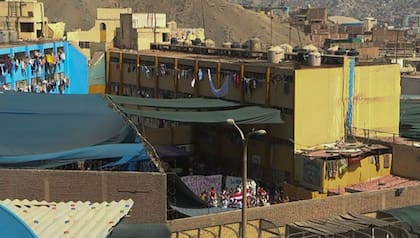 Eddie fue internado en el masificado penal de Castro Castro, en las afueras de Lima