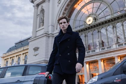 Eddie Redmayne en El chacal