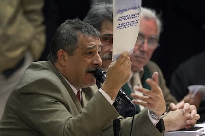 Edgardo Llano fue electo secretario general de APA en 2004. Lleva cinco reelecciones consecutivas desde esa fecha