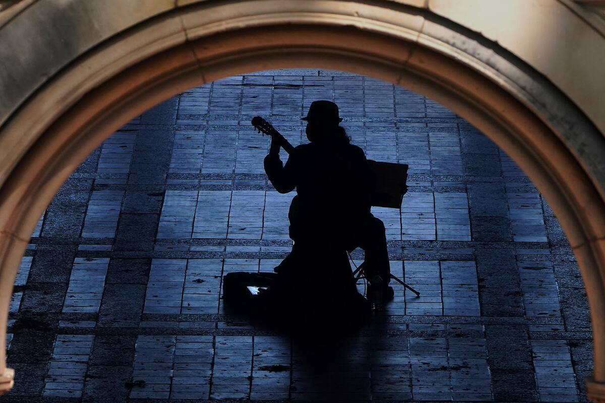 Edición fotográfica de Dante Cosenza