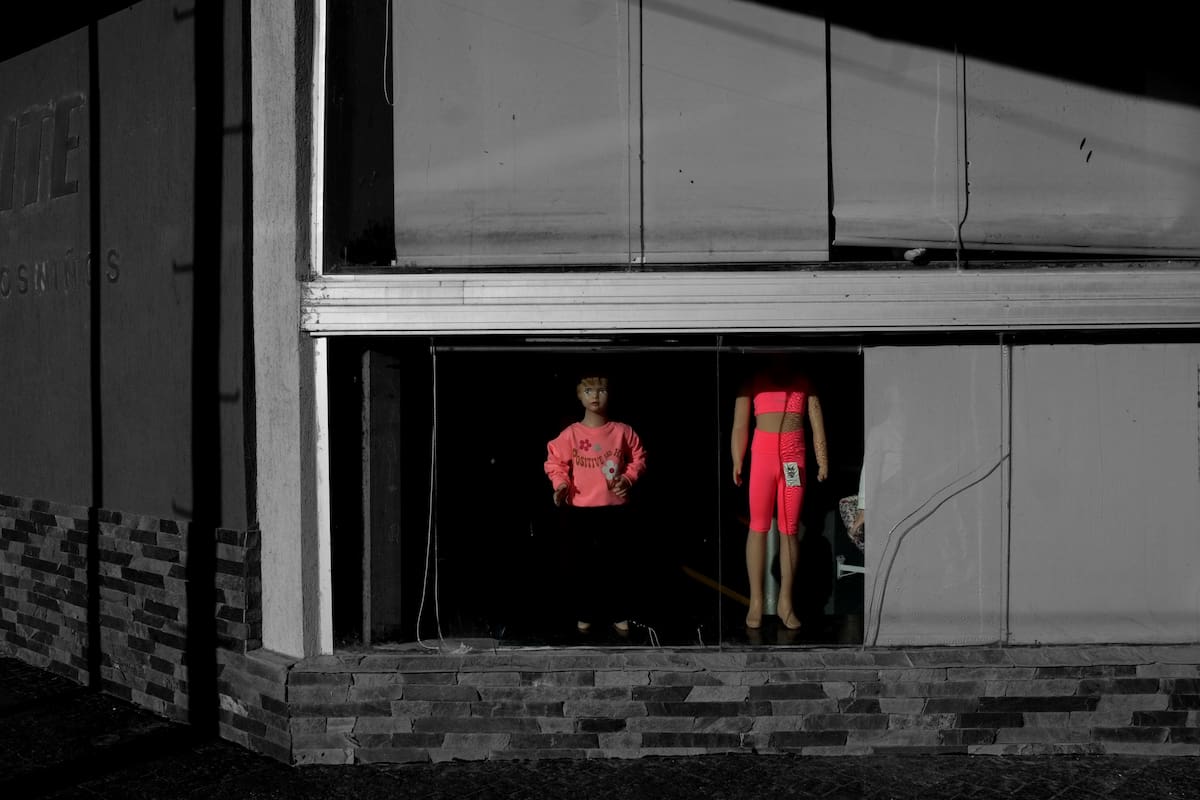 Edición fotográfica de Dante Cosenza