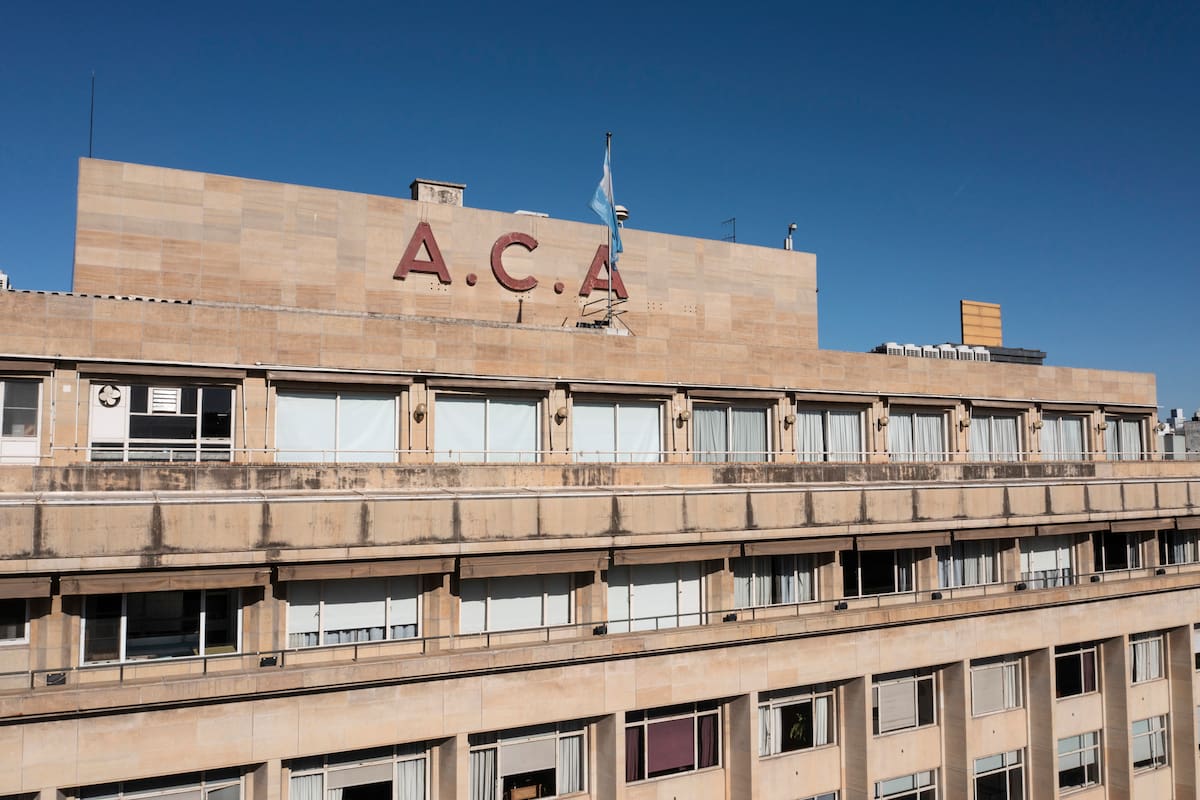 Edificio central del ACA en Avenida Libertador.
La Nacion Revista.
Recorrido por interiores y tomas aéreas.