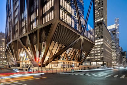 Edificio de JP Morgan en Nueva York en donde trabajaron con el desarrollo de geometría, diseño para fabricación y ensamblaje