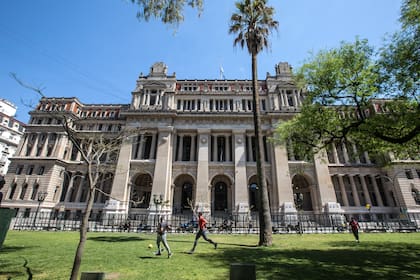 Edificio de Tribunales corte Suprema