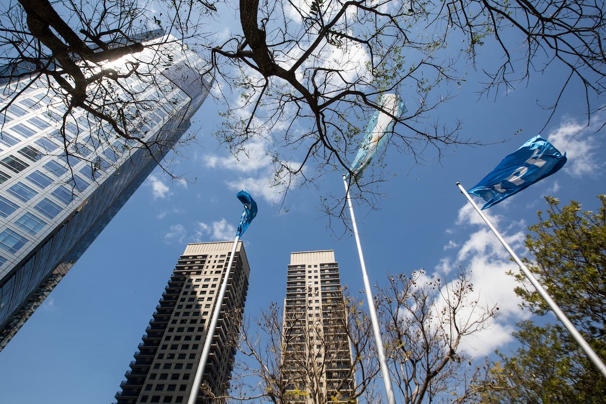 Edificio de YPF Yacimientos Petrolíferos Fiscales Machaca Güemes, Puerto Madero, Buenos Aires