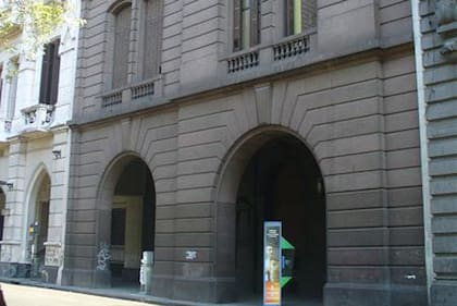 Edificio del Archivo General de la Nación, AGN, en Alem al 200