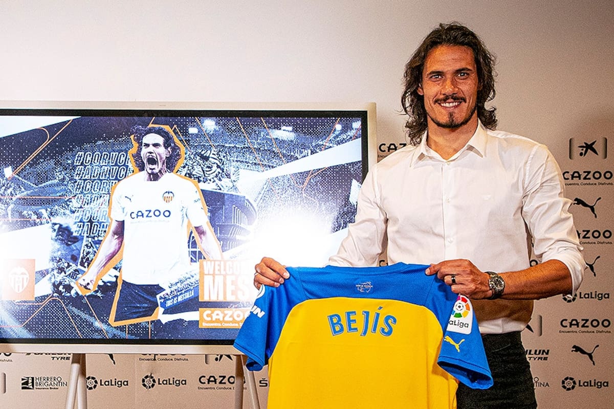 Edinson Cavani fue presentado en Valencia, luego del fuerte interés de Boca