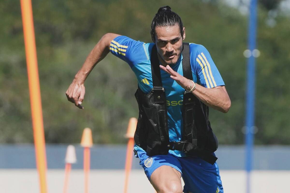 Edinson Cavani trabaja a fondo en Boca Predio, en Ezeiza